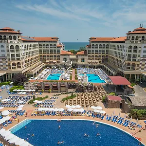4* Semesteranläggning (resort) Melia Sunny