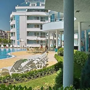 2* מלון Laguna